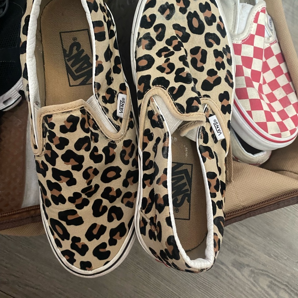 Cheetah vans size 7